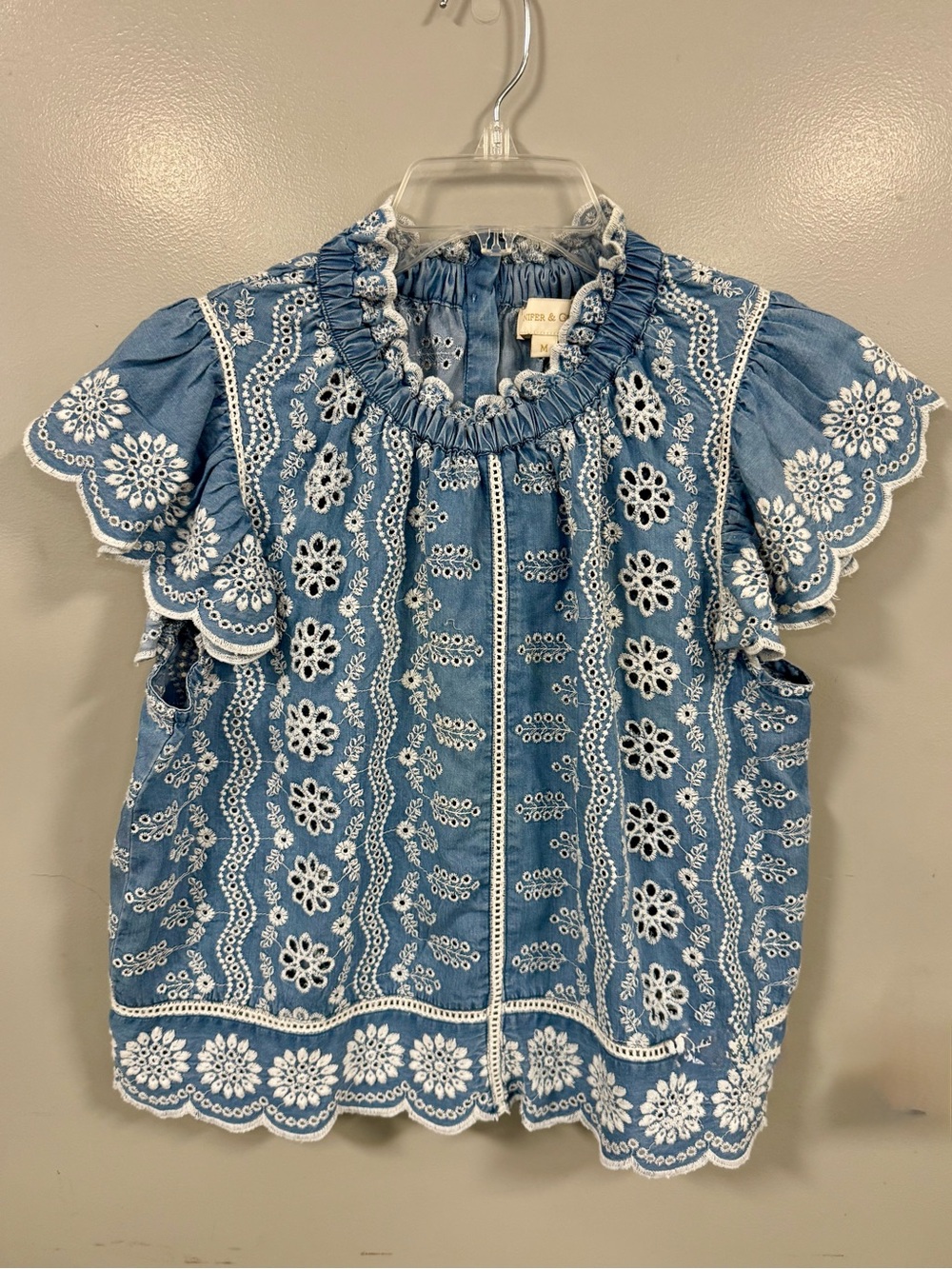 Jennifer & Grace Blue Eyelet Denim Ruffle Sleeve Top Size M